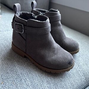 Old Navy gray  Kids Boots